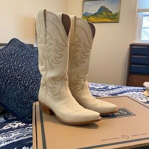Tecovas “Annie” Cream Heeled Cowboy Boots